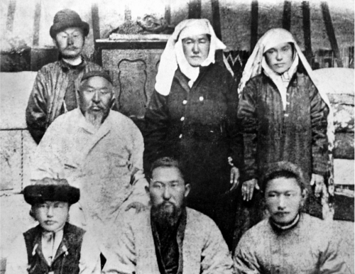 Семья Абая Кунанбаева